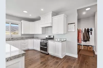 2558 Mountain Glen Rd, Erda, UT 84074 - Photo 12