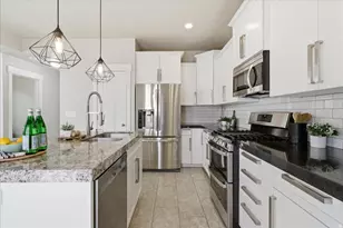 7856 S Farm House E, Midvale, UT 84047 - Photo 8