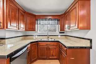 975 S Fillmore Ave E, Ogden, UT 84404 - Photo 4