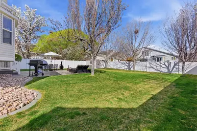 5774 W Dawn Vista Rd, West Jordan, UT 84081 - Photo 32
