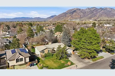 1781 E Portal Way S, Sandy, UT 84093 - Photo 32