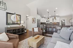 10346 S Woodglen Circle, Sandy, UT 84092 - Photo 4