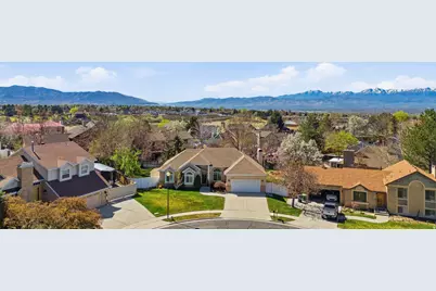 10346 S Woodglen Cir, Sandy, UT 84092 - Photo 40