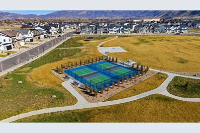 9747 N Ashgrove Ln, Highland, UT 84003 - Photo 38