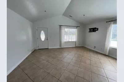 5701 S 2700 W, Roy, UT 84067 - Photo 4