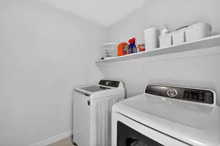 979 W Shoreline Dr, Layton, UT 84041 - Photo 24