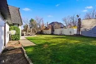 6245 S Steeple Chase Ln, Murray, UT 84121 - Photo 36