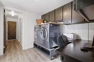 6245 S Steeple Chase Ln, Murray, UT 84121 - Photo 18