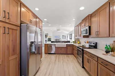 8287 S 6250 W, West Jordan, UT 84081 - Photo 8