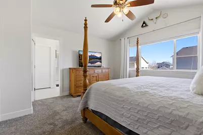 8287 S 6250 W, West Jordan, UT 84081 - Photo 18