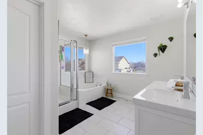 8287 S 6250 W, West Jordan, UT 84081 - Photo 16