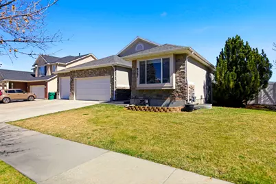 8287 S 6250 W, West Jordan, UT 84081 - Photo 2