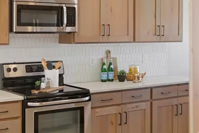 8287 S 6250 W, West Jordan, UT 84081 - Photo 8