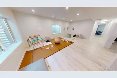 11779 S Windcroft Ct E, Sandy, UT 84092 - Photo 32