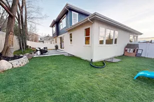 11779 S Windcroft Ct E, Sandy, UT 84092 - Photo 42