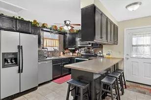 3456 E Windhover Cir, Eagle Mountain, UT 84005 - Photo 8