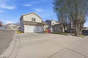 3456 E Windhover Cir, Eagle Mountain, UT 84005 - Photo 26