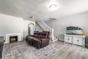 150 S 450 E, Clearfield, UT 84015 - Photo 4