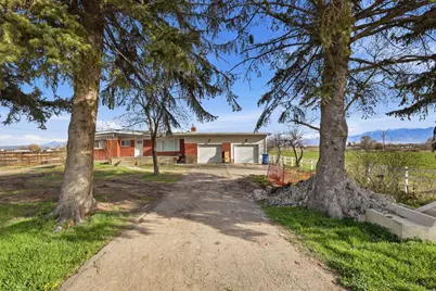 2305 W 2200 S, Wellsville, UT 84339 - Photo 16