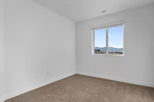 1715 N Copper Canyon Dr, Tooele, UT 84074 - Photo 14