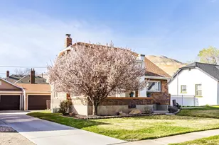 8859 W Park St, Copperton, UT 84006 - Photo 38