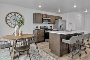 268 E Serenity Ave, Tooele, UT 84074 - Photo 4