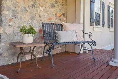 5088 S Wander Ln, Holladay, UT 84117 - Photo 2