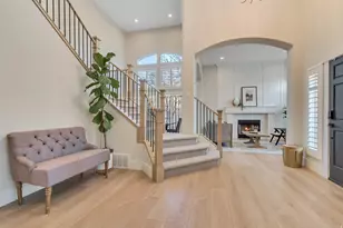 329 E Brown Farm Ln S, Draper, UT 84020 - Photo 6