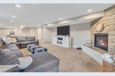 329 E Brown Farm Ln S, Draper, UT 84020 - Photo 50