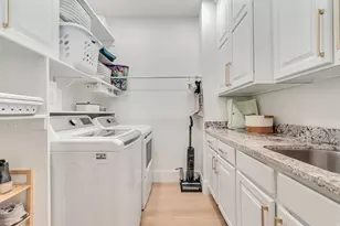 329 E Brown Farm Ln S, Draper, UT 84020 - Photo 30