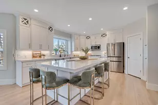 329 E Brown Farm Ln S, Draper, UT 84020 - Photo 8