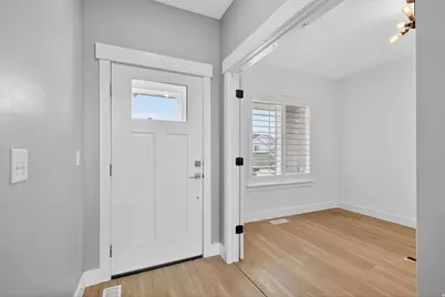 4025 N 900 W, Lehi, UT 84048 - Photo 2