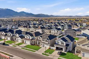 1165 E Bell Buoy Way, Eagle Mountain, UT 84005 - Photo 2