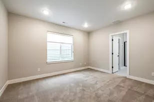 1670 E Hopkins Ln, Salt Lake City, UT 84108 - Photo 28