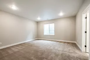 1670 E Hopkins Ln, Salt Lake City, UT 84108 - Photo 34