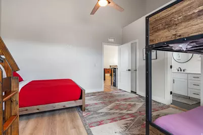 4228 W Hampshire Rd, Hurricane, UT 84737 - Photo 20