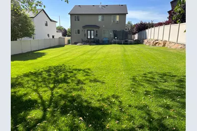 1066 Cinnamon Dr, Provo, UT 84606 - Photo 2