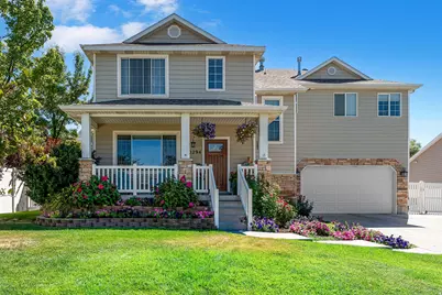 10294 N Carriage Ln, Cedar Hills, UT 84062 - Photo 1