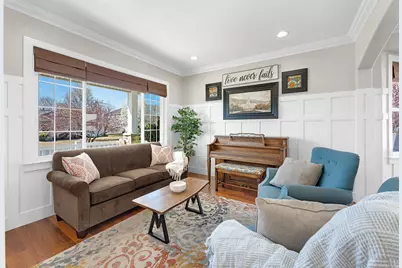 10294 N Carriage Ln, Cedar Hills, UT 84062 - Photo 2