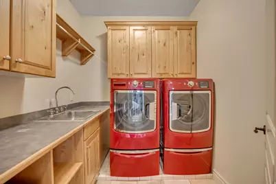 1653 E Pear Orchard Ct, Draper, UT 84020 - Photo 16