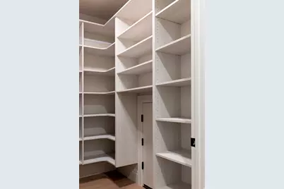 298 W 3100 N, Pleasant View, UT 84414 - Photo 12