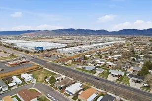 2749 S Hampton Park, West Valley, UT 84119 - Photo 30