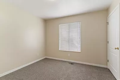 1857 W 2575 S, Syracuse, UT 84075 - Photo 14