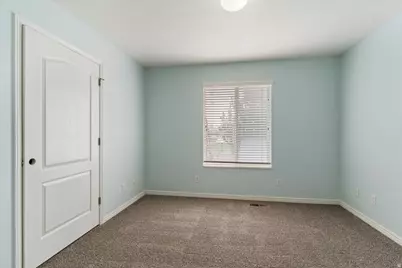 1857 W 2575 S, Syracuse, UT 84075 - Photo 12