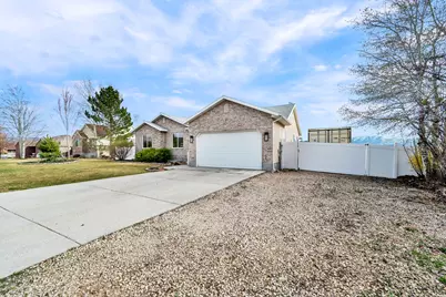 694 E 260 S, Midway, UT 84049 - Photo 1