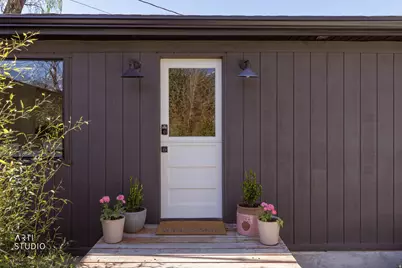 2873 E Pamela Dr, Cottonwood Heights, UT 84121 - Photo 22