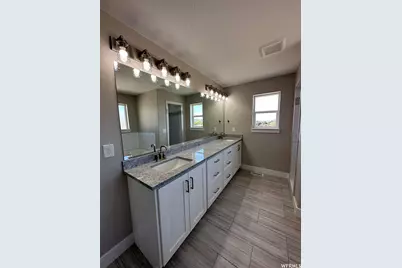 1171 W 2330 N, Helper, UT 84526 - Photo 16