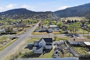 520 S 300 E, Manti, UT 84642 - Photo 32