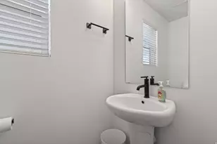 2904 N Vervain Ln, Saratoga Springs, UT 84045 - Photo 16