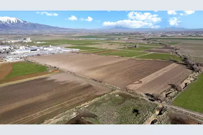 4600 S 1200 W, Hyrum, UT 84319 - Photo 14